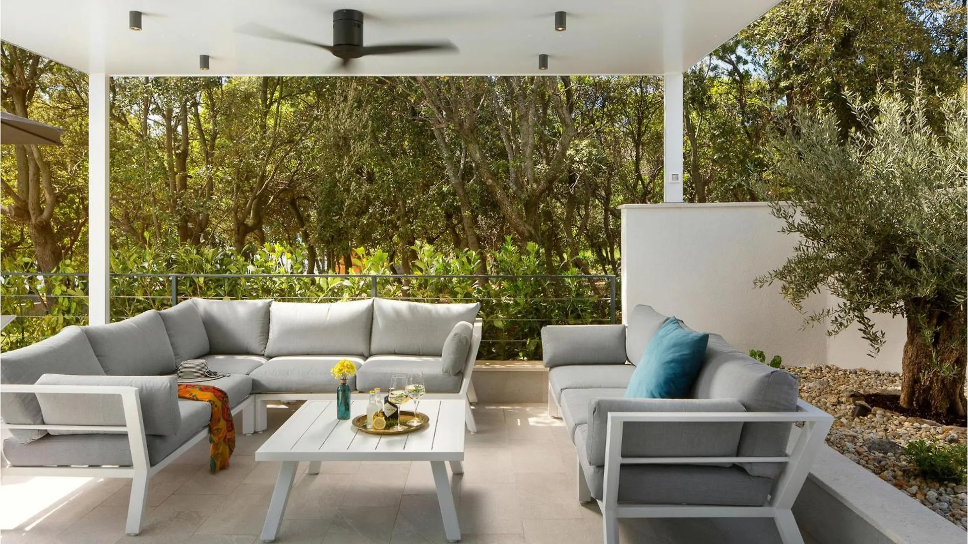 Villa House Of Poseidon Petrcane Holiday home